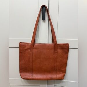 Vintage Leather Tote w Zip Top / Office / Commute / Boho / Laptop / Neutral
